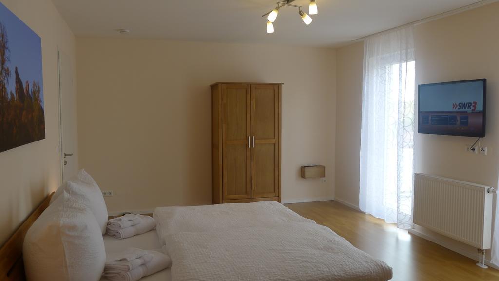 Villa Mandelbluete Gleiszellen-Gleishorbach Zimmer foto